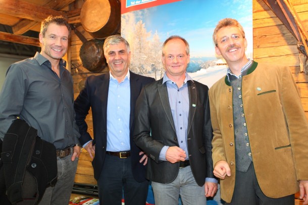 Unser Markenbotschafter Armin Assinger, Peter Hettegger & Josef Gruber (Bergbahnengeschäftsführer), Thomas Wirnsperger (Tourismusdirektor Großarltal)