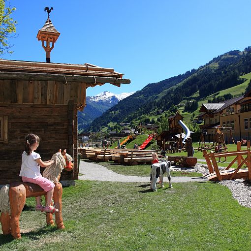 Abenteuerspielplatz Rucki Zucki's Gaudi-Alm