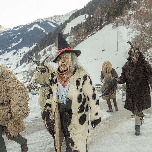 Hexen - Perchtenverein Großarl