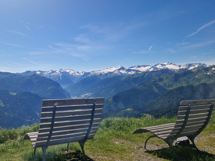 baenke-aussicht-geniessen-1