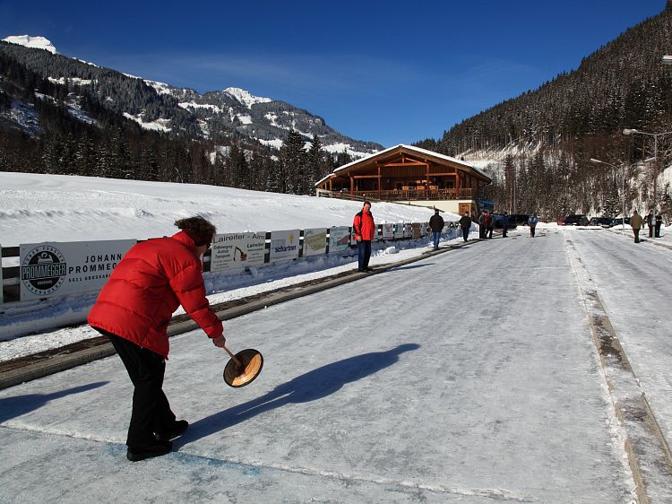 eisstockschiessen-1