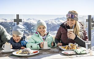 essen-familie-skihuette-lorenz-masser-18