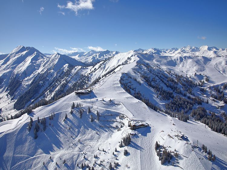 flugaufnahme-skigebiet-grossarltal-dorfgastein-46