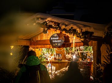 salzburger-bergadvent-adventmarkthuette-14