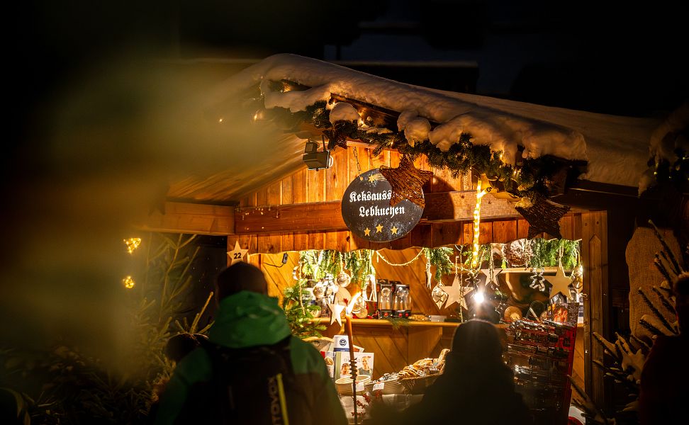 salzburger-bergadvent-adventmarkthuette-9
