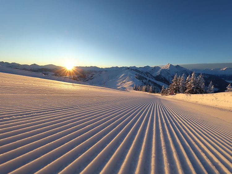 skipiste-grossarltal-sonnenaufgang-2-10