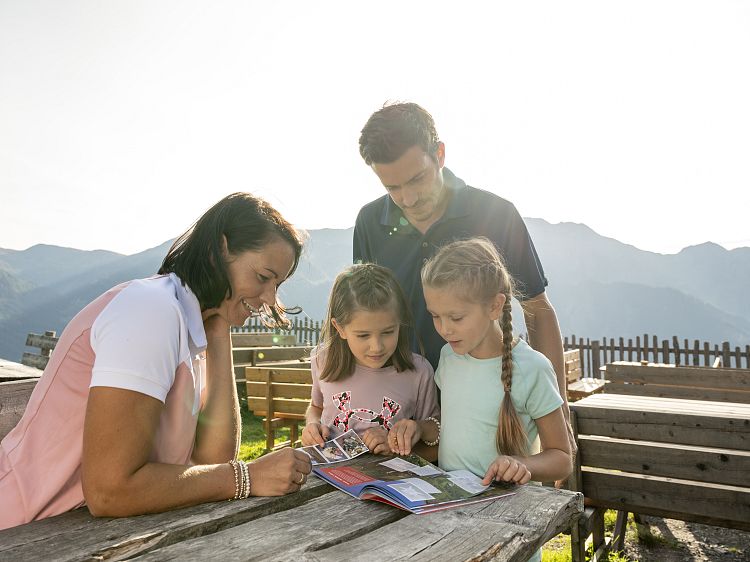 sticker-sammeln-kinder-1