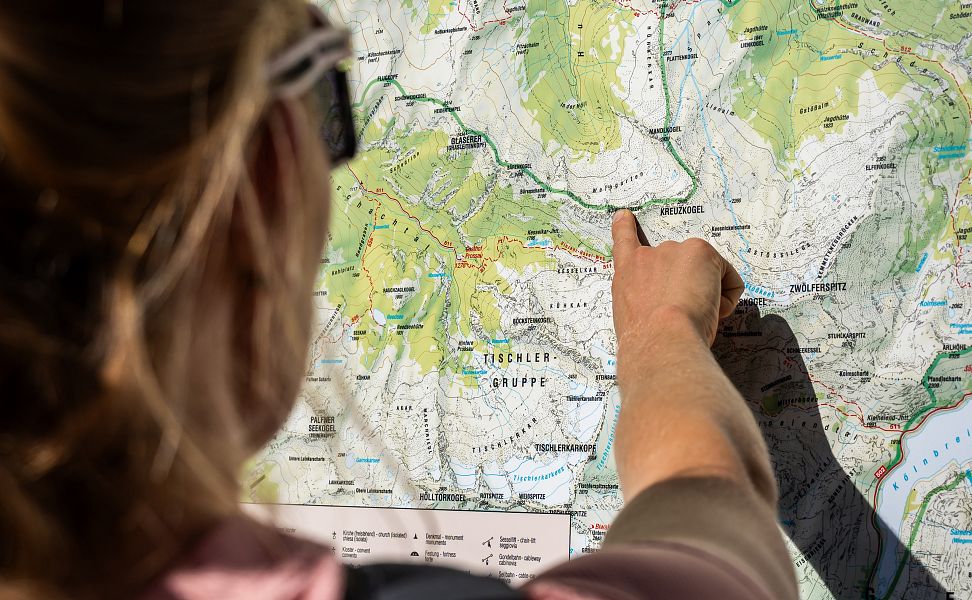 wanderkarte-hoch-18